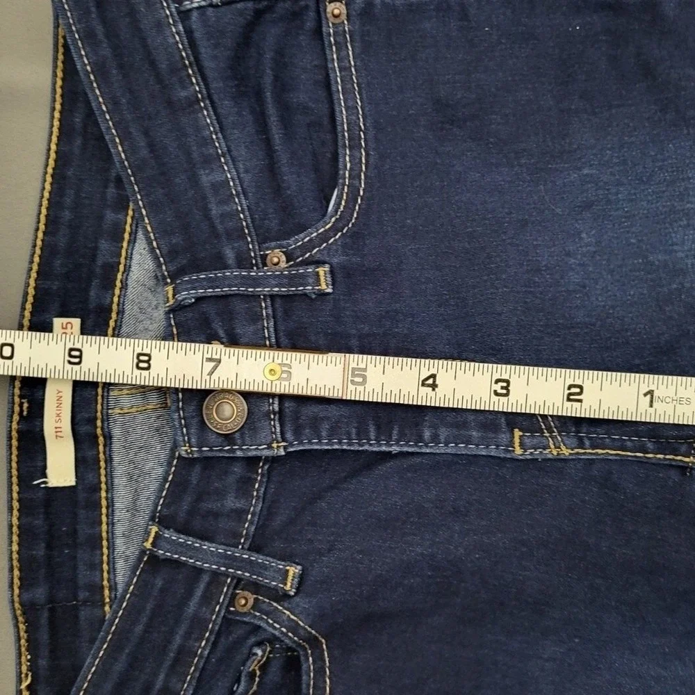 Levis 711 Skinny Jeans Womens 25 Dark Indigo Blue Wash Mid‎ Rise Stretch Denim